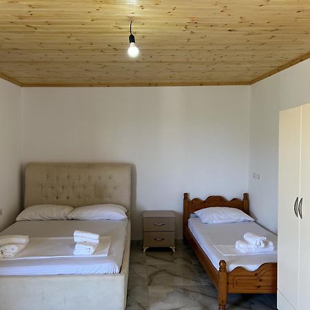 Oni Apartments Ksamil Eksteriør billede