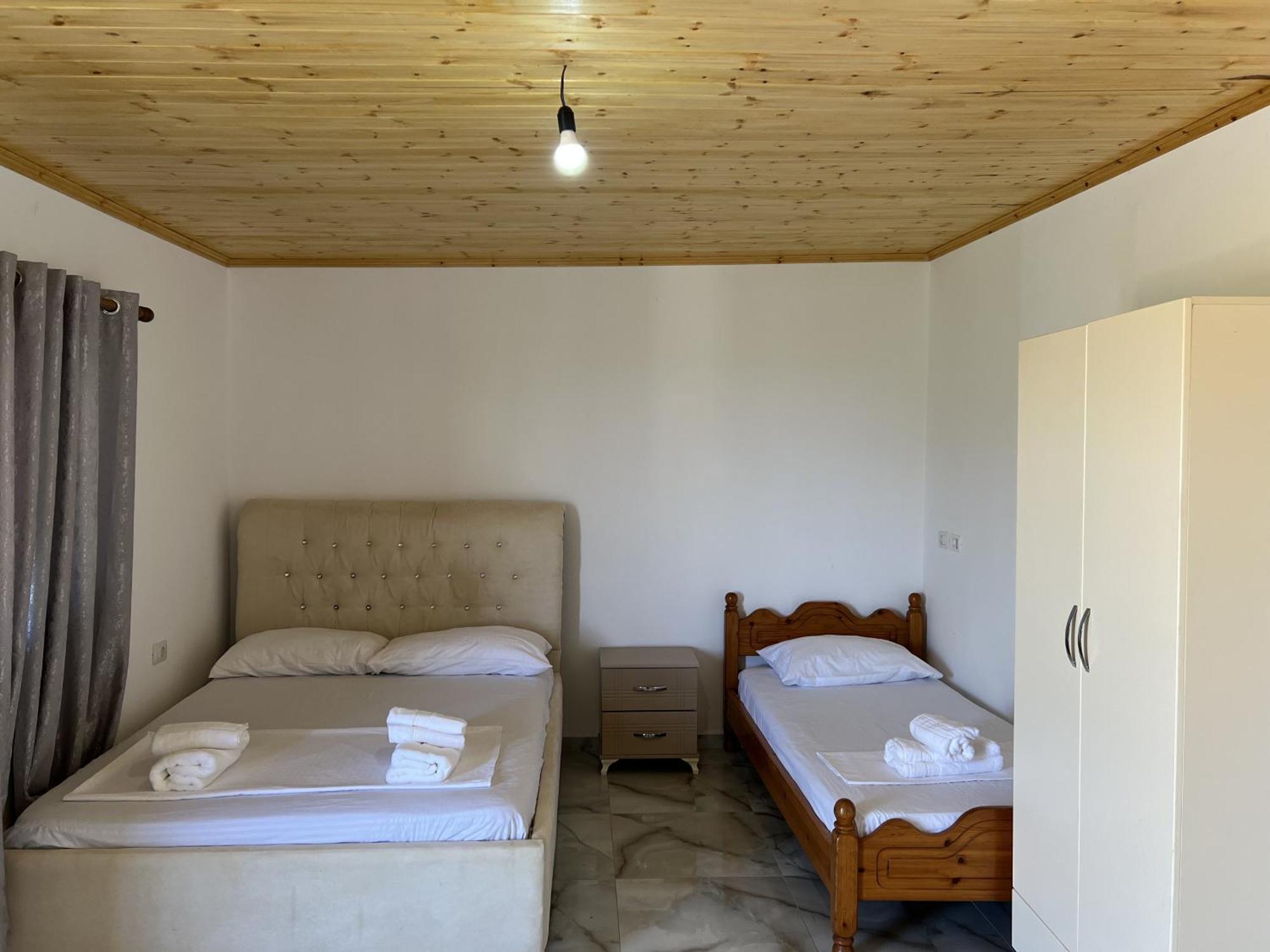 Oni Apartments Ksamil Eksteriør billede
