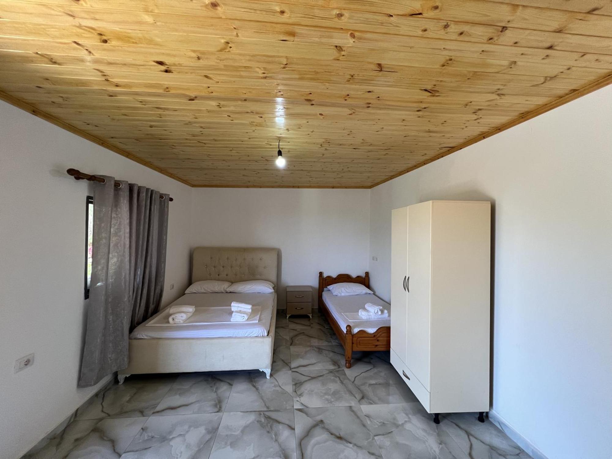 Oni Apartments Ksamil Eksteriør billede