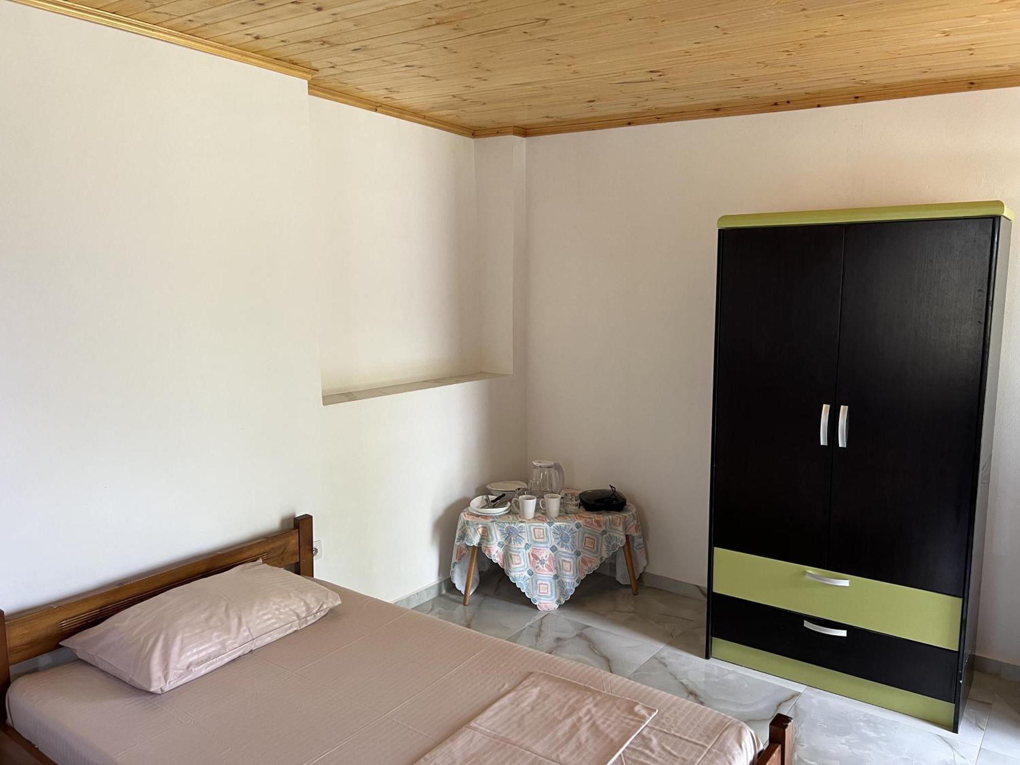 Oni Apartments Ksamil Eksteriør billede